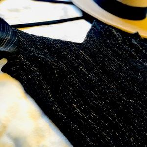 Japna: Camisole/Cropped Color: Black with Silver Streaks.